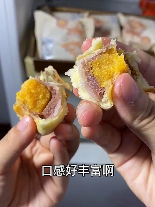 实物和图片一样的蛋黄酥你们吃过吗!