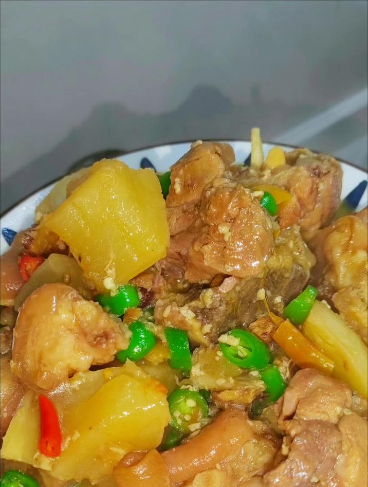 高压锅炖猪蹄多少分钟才能软烂,一招教会你