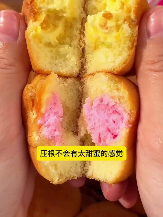 盼盼蛋黄派瑞士卷老面包,为早餐营养保驾护航