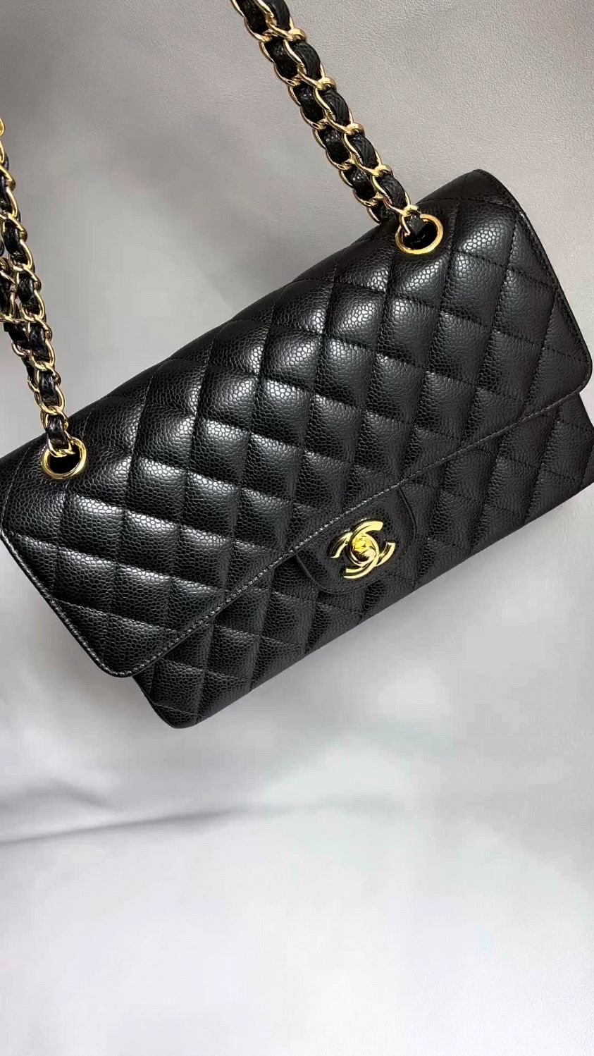 chanel香奈儿经典cf鱼子酱黑金包包