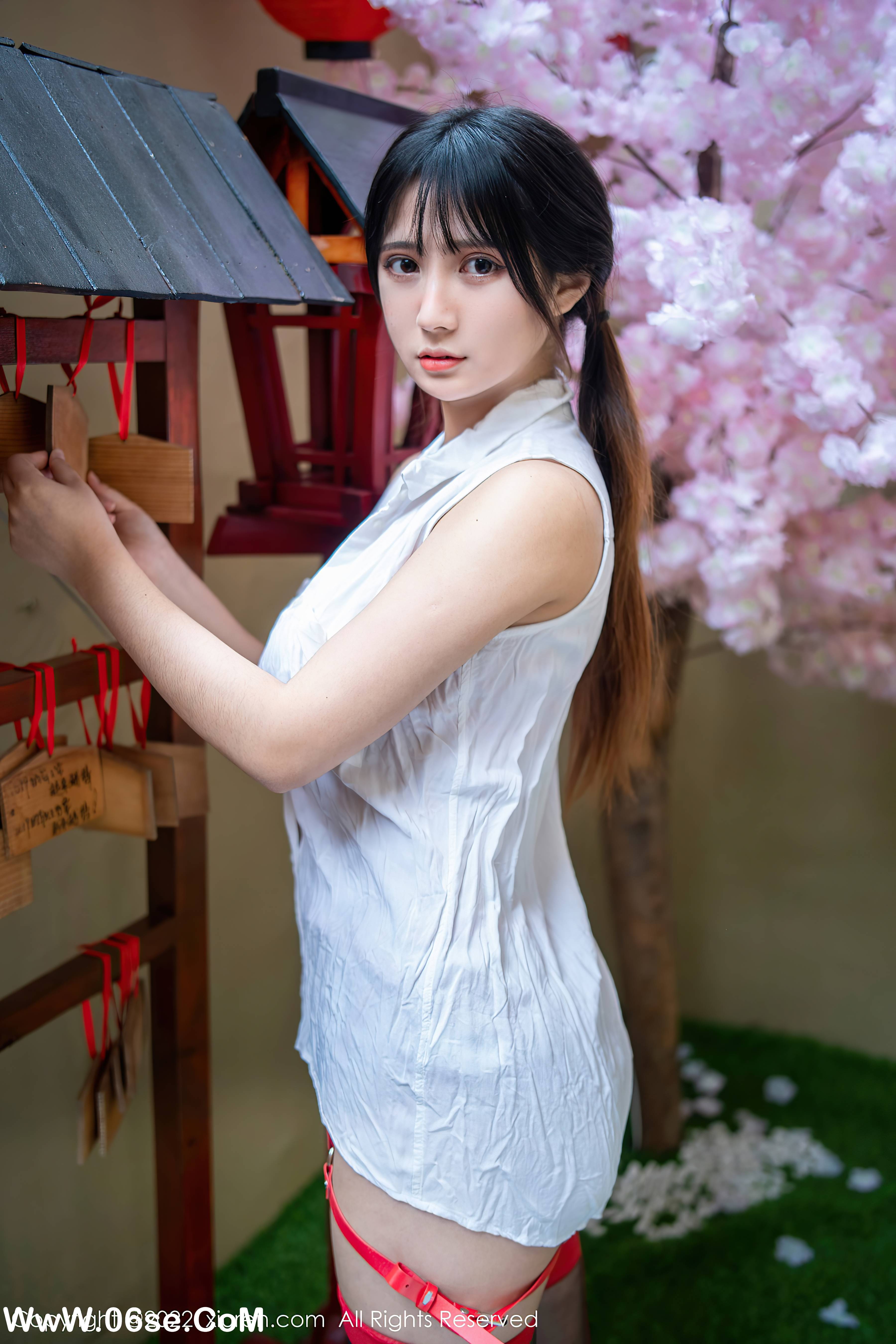 图片[11]-[XIUREN秀人网] 2022.04.27 NO.4930 久久Aimee[62+1P640M]-六色网