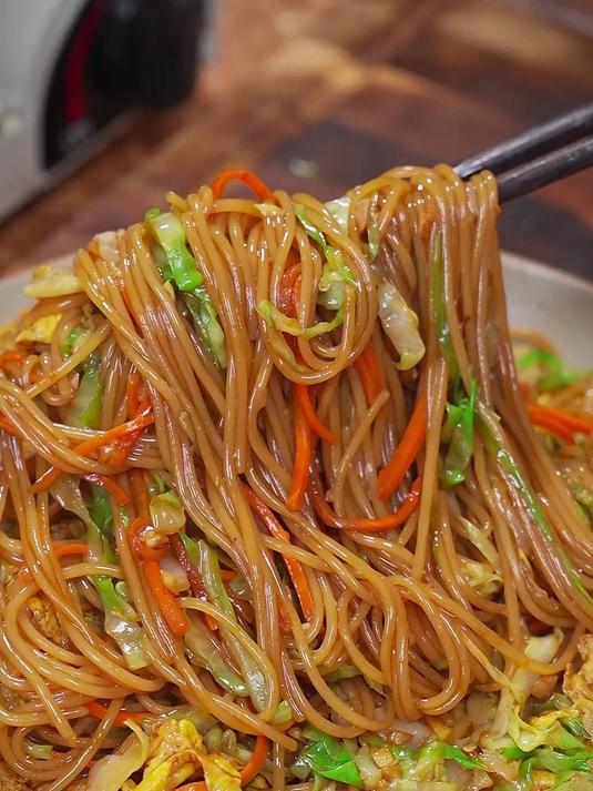 百吃不厌的家常炒米粉