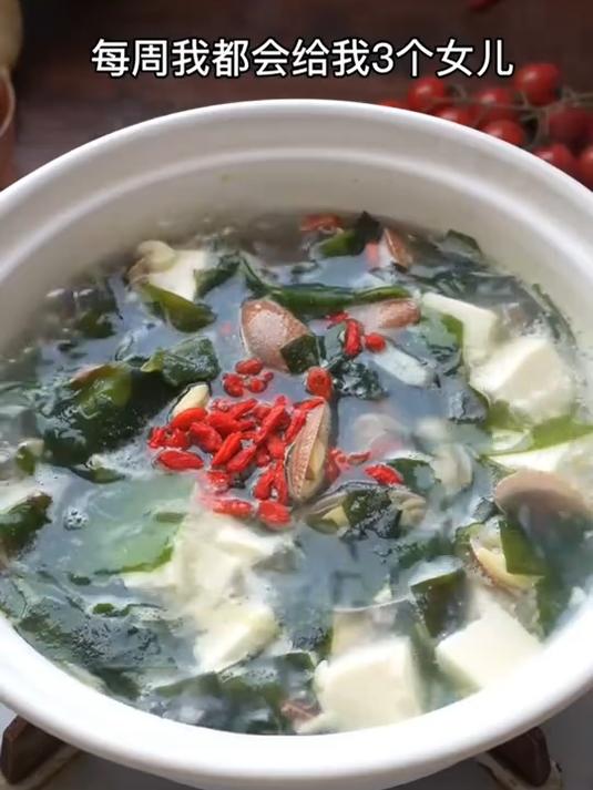 干燥裙带菜,素汤煮出鲜醇口感