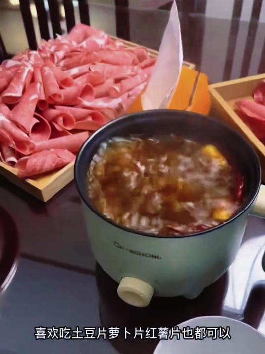 这款肉卷机切肉卷真的很方便,切牛肉卷,羊肉卷还有五花肉冻肉都能切#省心宝藏好物#
