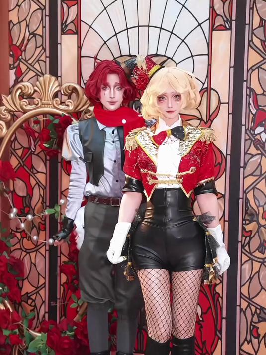 当舞女跳trouble maker真的亲到裘克！第五人格 裘舞