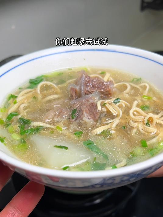 厨师长教你五星酒店炖牛肉技巧,方法简单,牛肉又软又烂,太香了
