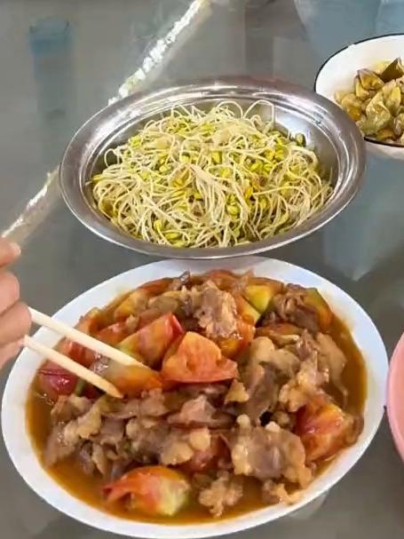 工厂一人伙食之牛肉杂菇汤