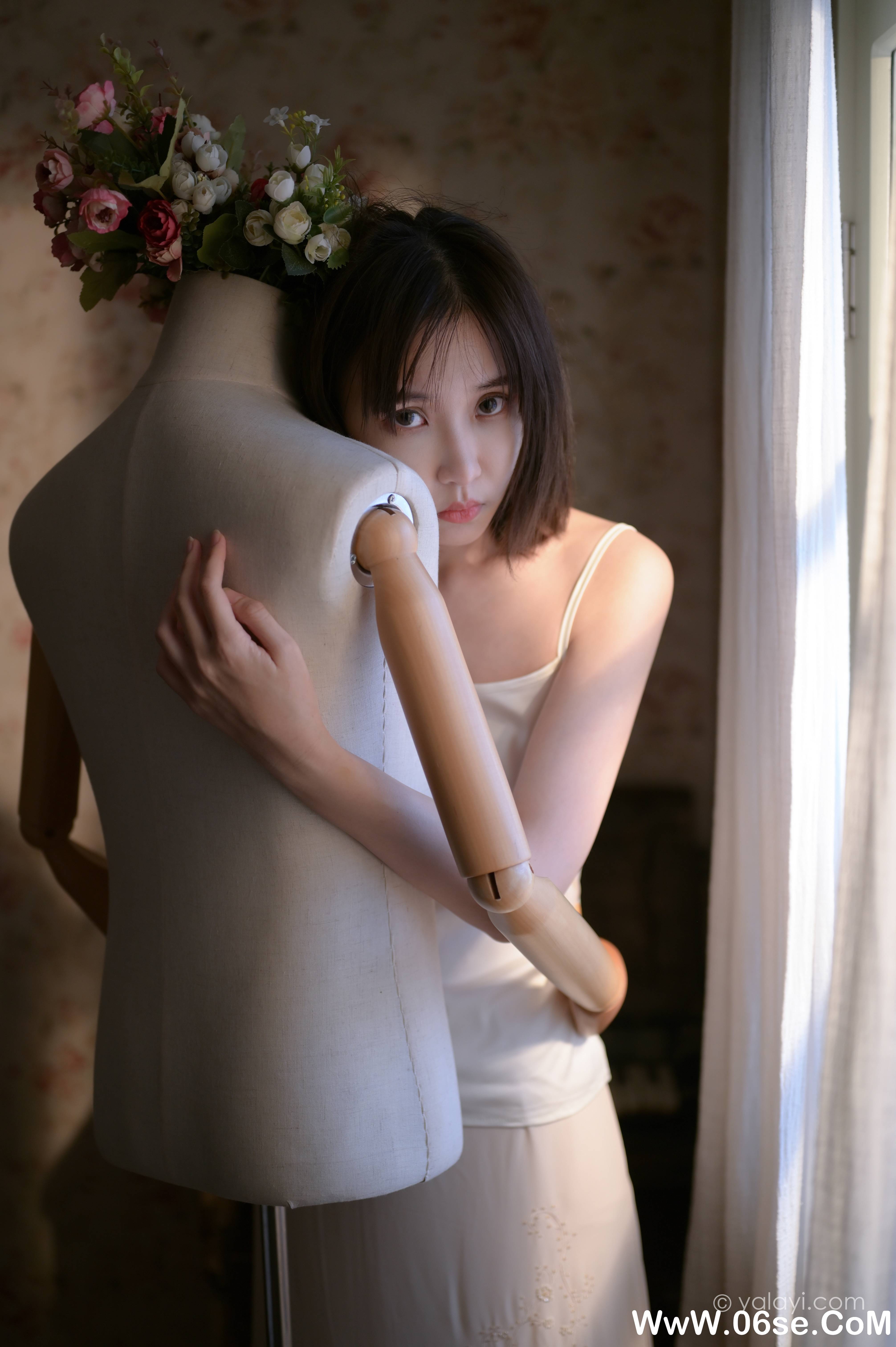 图片[18]-[YALAYI雅拉伊] 2020.08.31 NO.696 妍妍《孤独患者》[32P+1P488M]-六色网