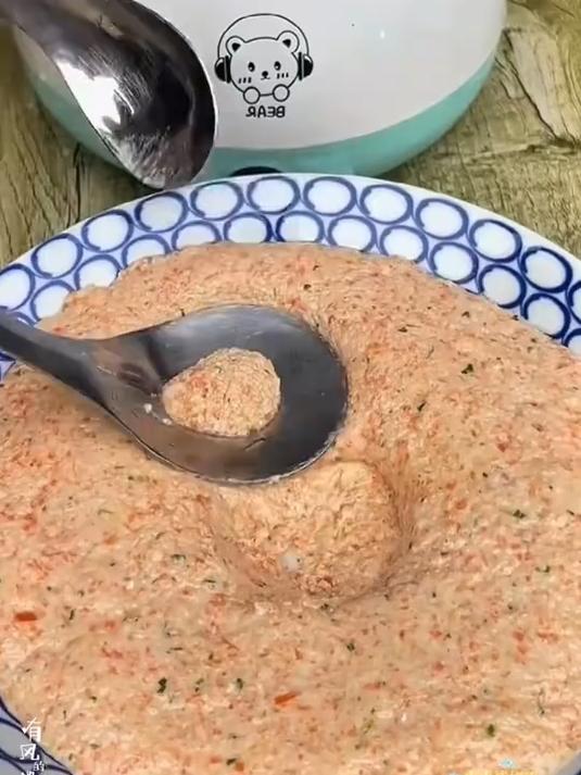 304不锈钢压肉丸勺子神器家用挤肉丸子制作器炸圆子模具挖勺器