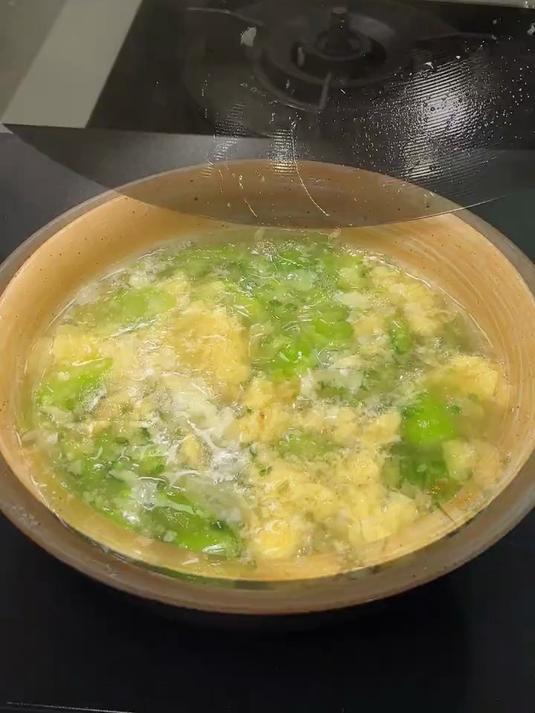 丝瓜蛋花汤,简单又好喝