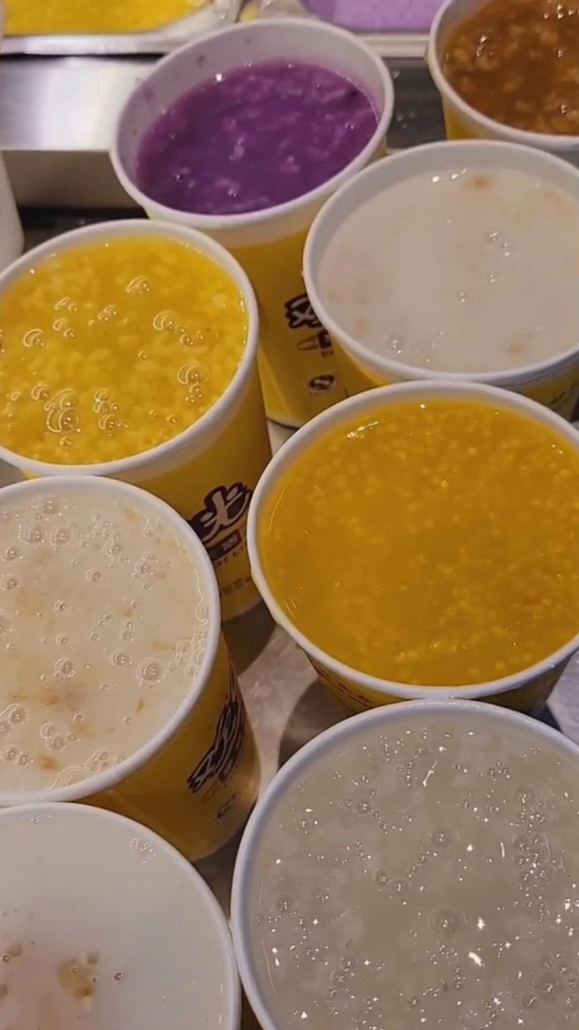 小伙靠一个养生粥在学校档口,赚了2套房,3元1杯成本不到七毛