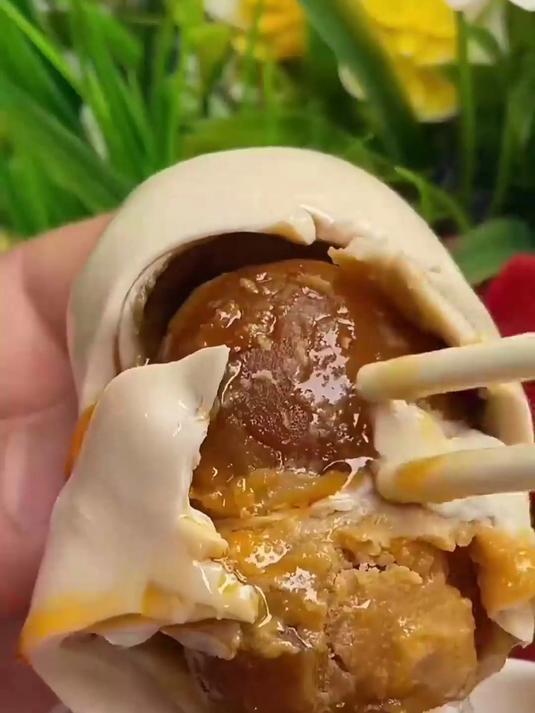 终于找到双黄蛋！烤海鸭蛋黄流油，沙软～