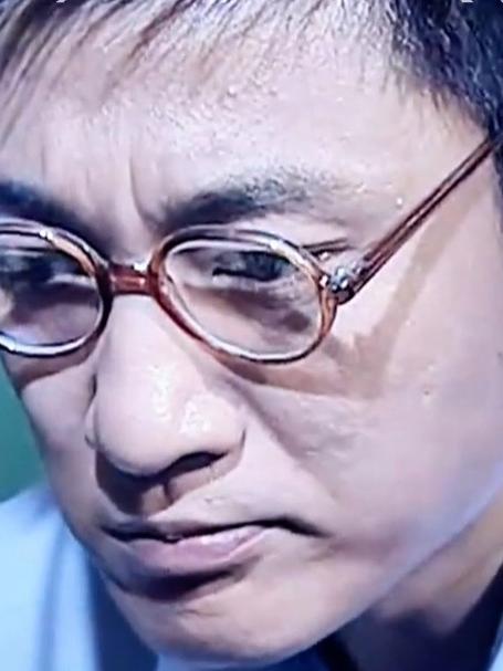 《食人鱼》#电影解说##恐怖电影##新大陆计划#