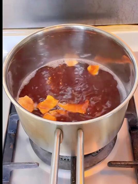 夏日解暑必备养颜——陈皮莲子红豆沙!