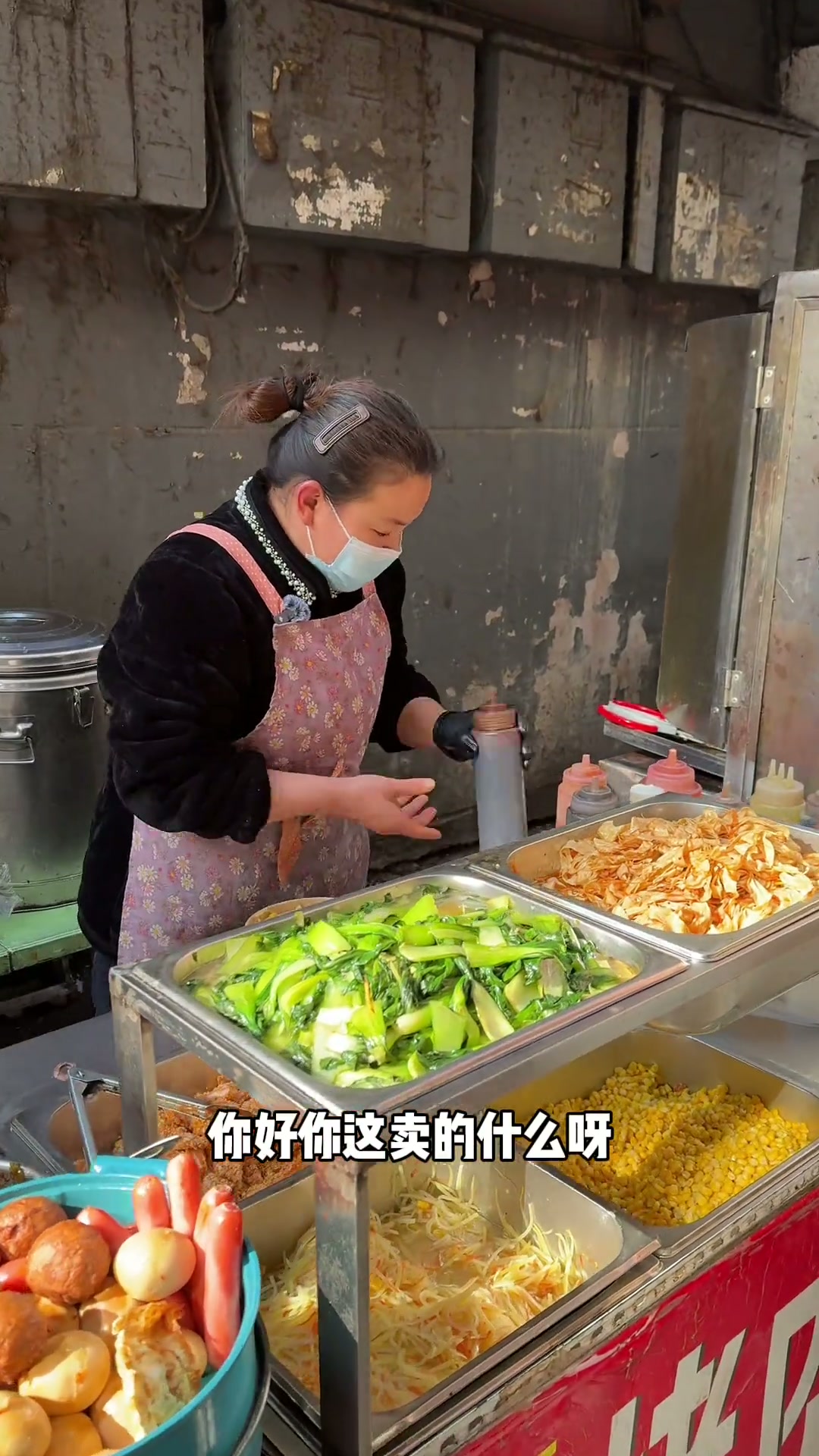 郑州街头，10元顶配烤肉鸡排饭~