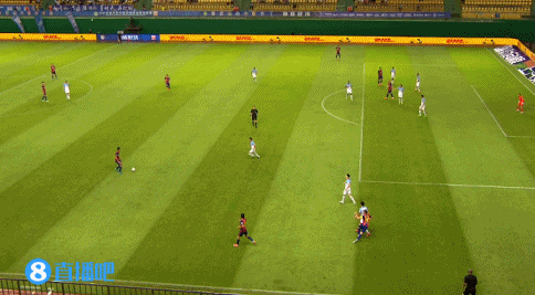 广州城4-2青岛队比赛详情_中超广州城对阵青岛队比赛结果_中超-宋文杰传射吉列尔梅双响 广州城4-1河北