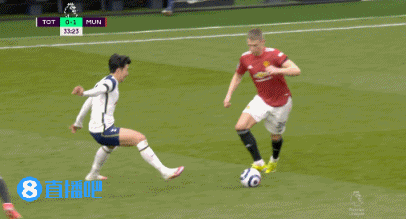 曼联3-1热刺比赛战报_卡瓦尼进球无效争议_英联杯-孙兴慜角球破门迪亚洛破门 曼联3-4热刺