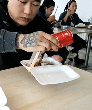 周五福利囧图云飞系列 多看美女福利图有益身心健康