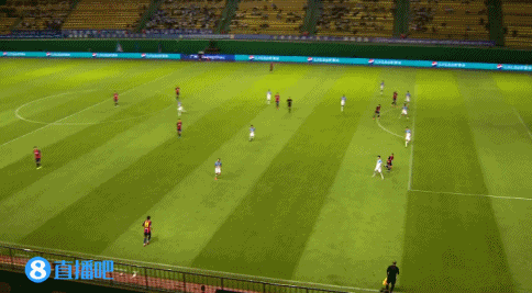 中超-宋文杰传射吉列尔梅双响 广州城4-1河北_广州城4-2青岛队比赛详情_中超广州城对阵青岛队比赛结果