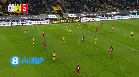 德甲第14轮多特蒙德vs拜仁慕尼黑比赛战报_哈兰德莱万首发争胜_拜仁多特欧冠皆失意迎国家德比 数据示拜仁2-1