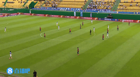 广州城4-2青岛队比赛详情_中超广州城对阵青岛队比赛结果_中超-宋文杰传射吉列尔梅双响 广州城4-1河北