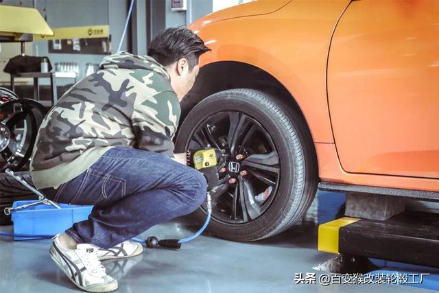 两厢思域怎么改没头绪？我帮你想好了