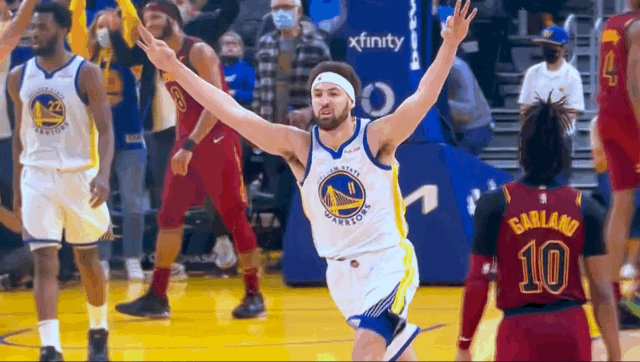 克莱·汤普森941天复出战_水花兄弟分手后首次对阵！汤神vs库里日期确定_克莱·汤普森复出后首球