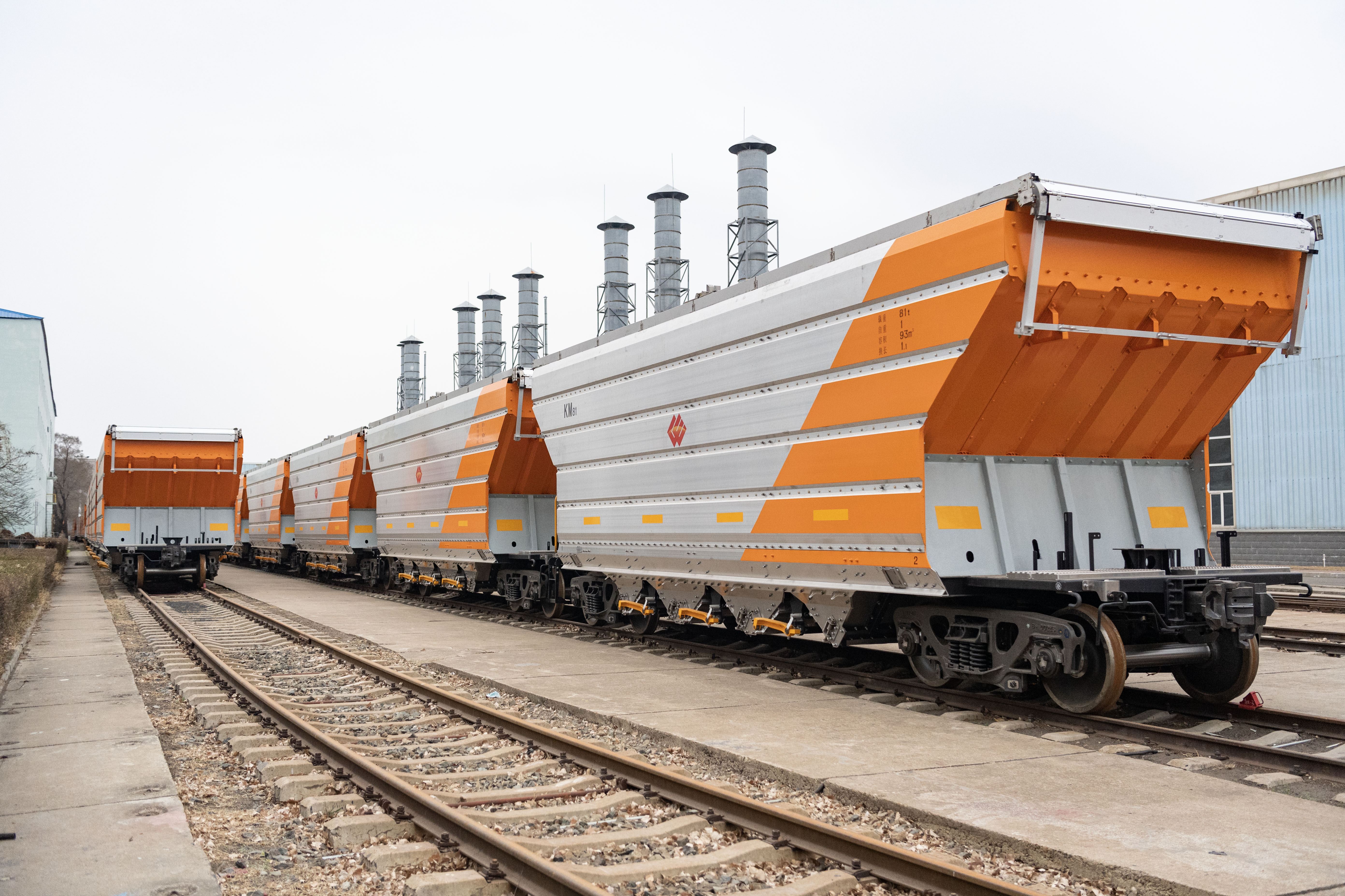 实探高铁梦工厂 解码中车四方的创新基因