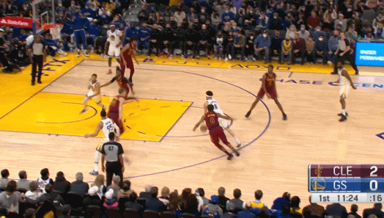 水花兄弟分手后首次对阵！汤神vs库里日期确定_克莱·汤普森941天复出战_克莱·汤普森复出后首球