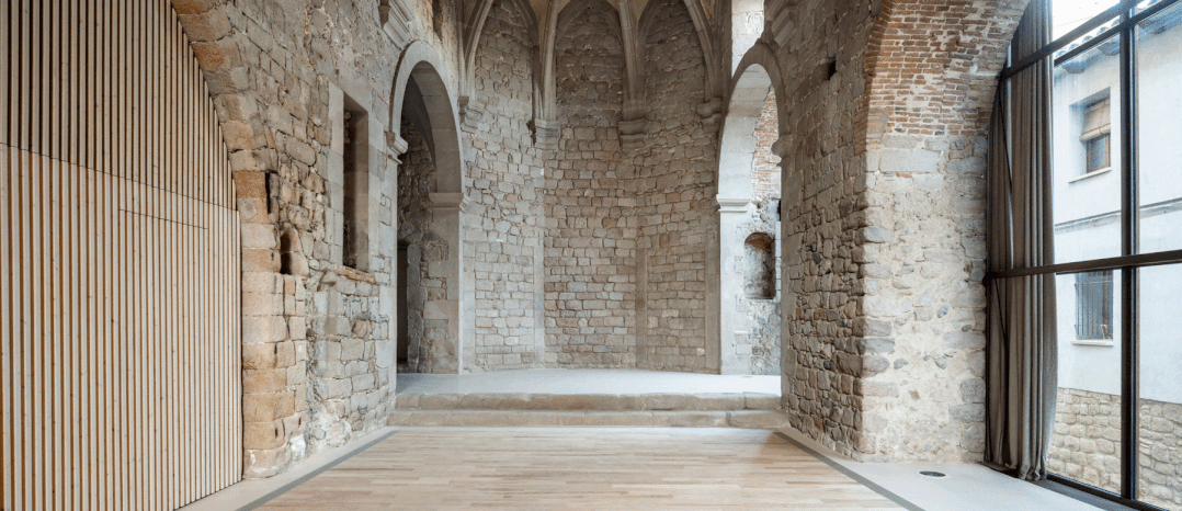 ESPAI Santa Eulàlia教堂 ESPAI Santa Eulàlia教堂