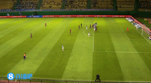 中超广州城对阵青岛队比赛结果_广州城4-2青岛队比赛详情_中超-宋文杰传射吉列尔梅双响 广州城4-1河北