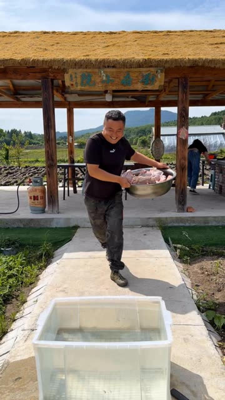 朋友们你们觉得我姐做的鸭货怎么样？合适吗？
