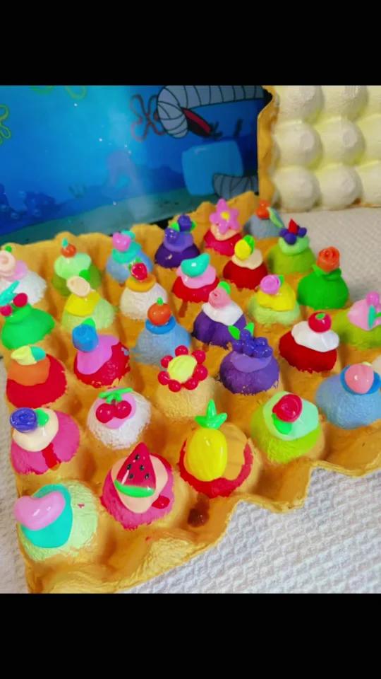 太可爱!五颜六色的小蛋糕 鸡蛋托改造甜品