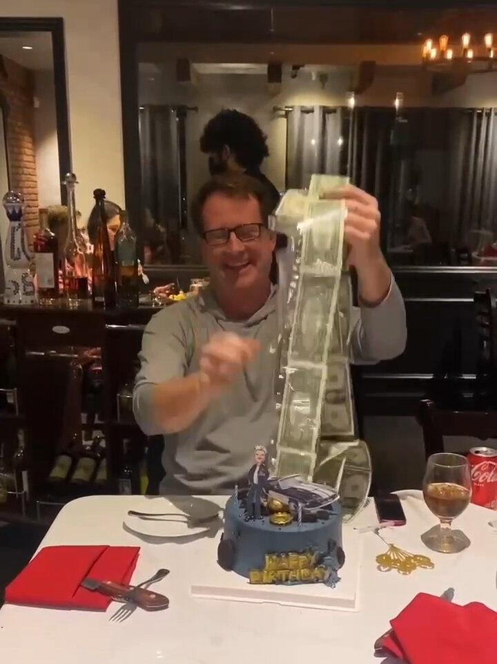 Fremont新年好运～抓抓抓-拉拉拉钱蛋糕