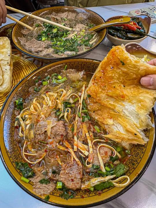 太原!终于喝到了正宗的淮南插花牛肉汤!