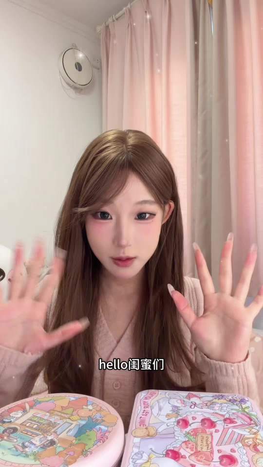 草莓马卡龙配收纳盒，酸甜暴击太绝了！