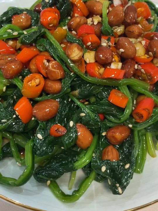 一看就会!清爽解腻好吃营养!低热量凉拌菠菜