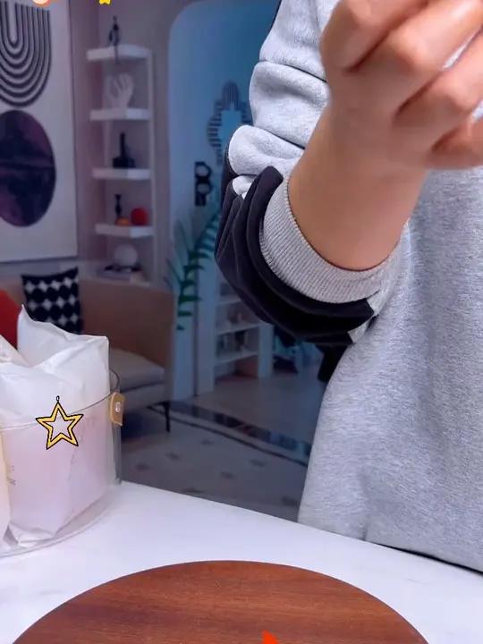 没时间做早餐的可以试试这个 椰蓉面包,松软奶香真的巨香巨好吃!早餐吃什么 好吃到停不下来 