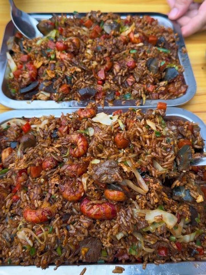 湘潭超好吃的小龙虾牛肉皮蛋炒饭，太美味了