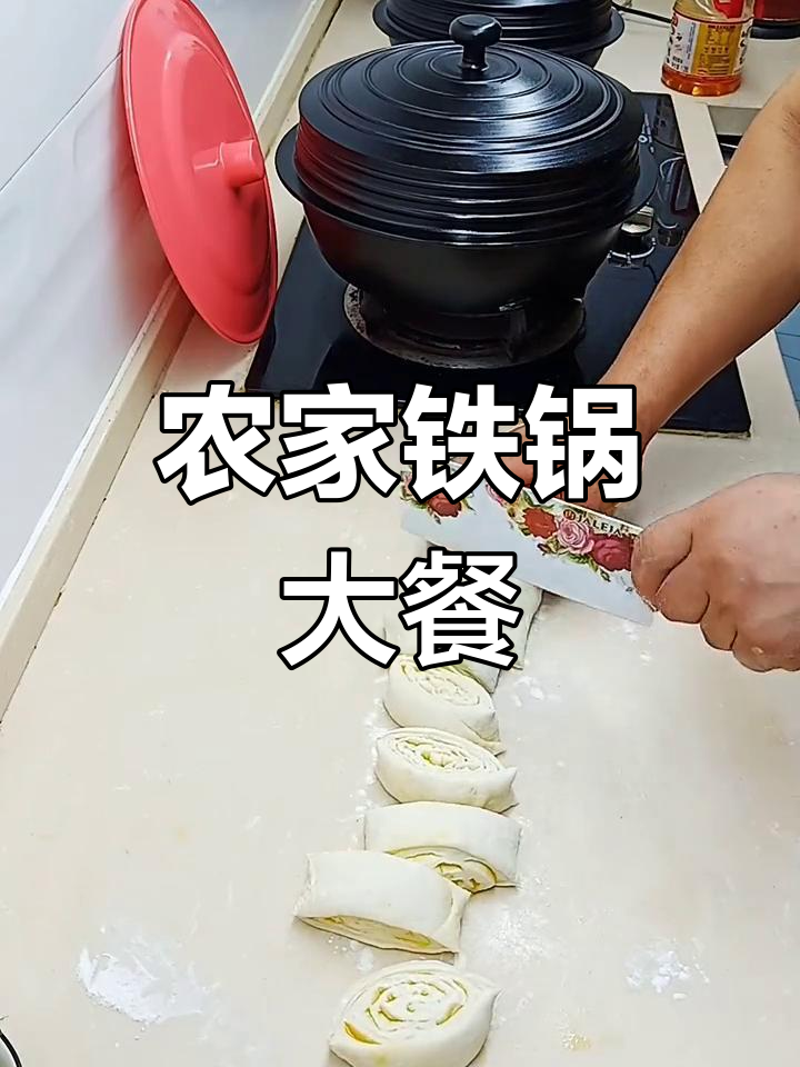 农家铁锅炖排骨,玉米土豆豆角一网打尽