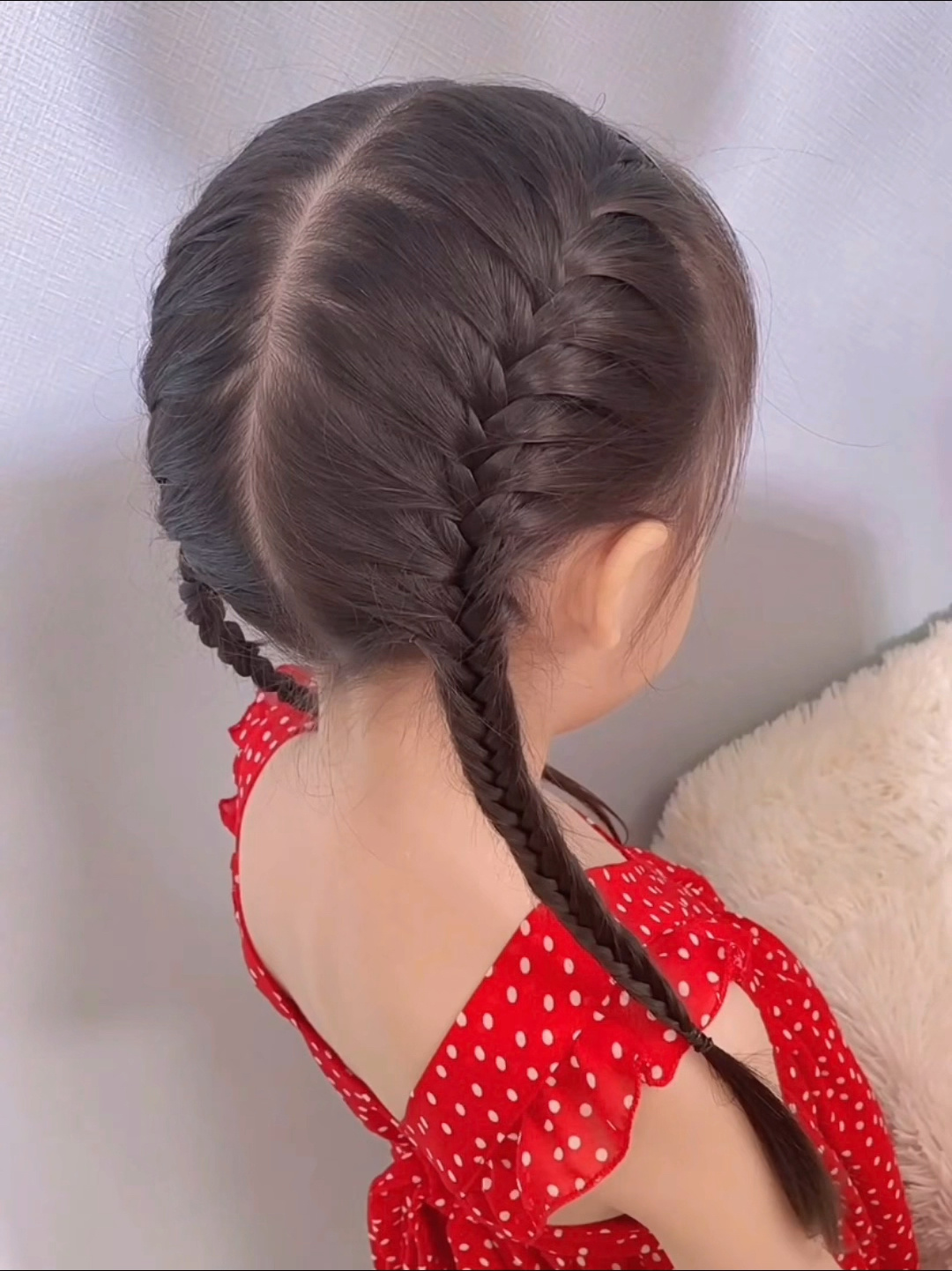 鱼骨辫完整版语音讲解慢教程,你学会了吗?