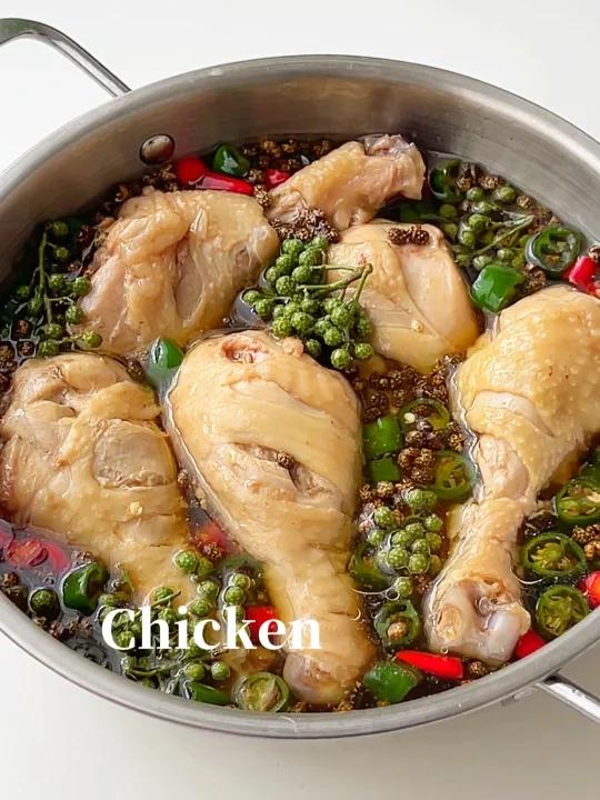 鲜嫩多汁的藤椒鸡腿|椒香浓郁巨巨巨好吃