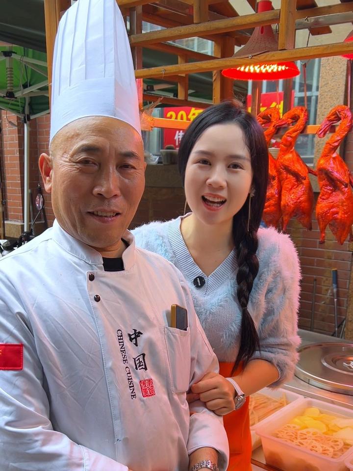 屏幕前的你想学啥,跟我说,我们一家人在成都等你,卤味,摆摊