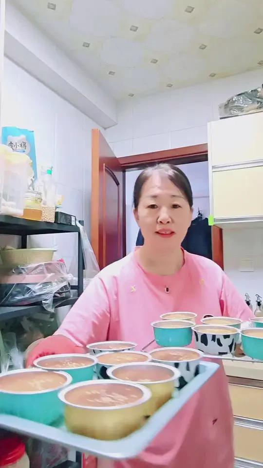 用家里蒸馒头的普通面粉,成功复制,糕点店卖的红糖枣糕!自制红糖枣糕 我的厨房日记 生活vi