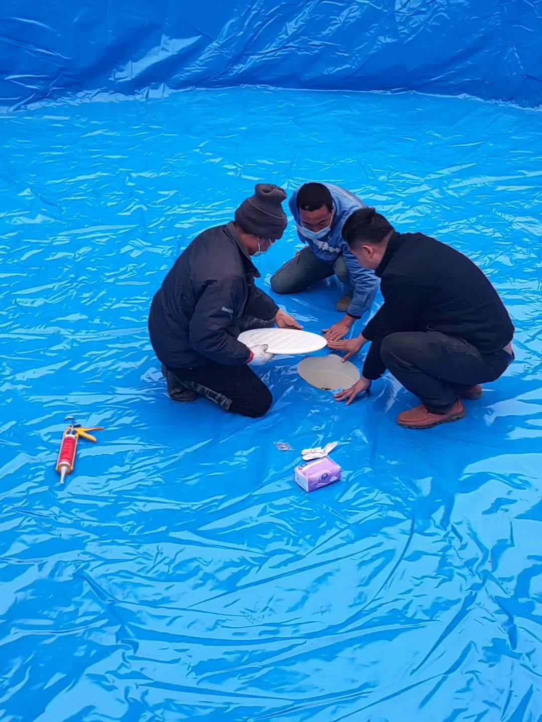 镀锌板帆布鱼池排水安装2