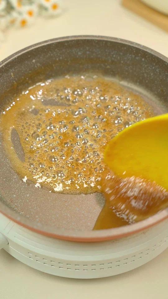 宝宝秋梨膏,对嗓子特别好,做法超简单