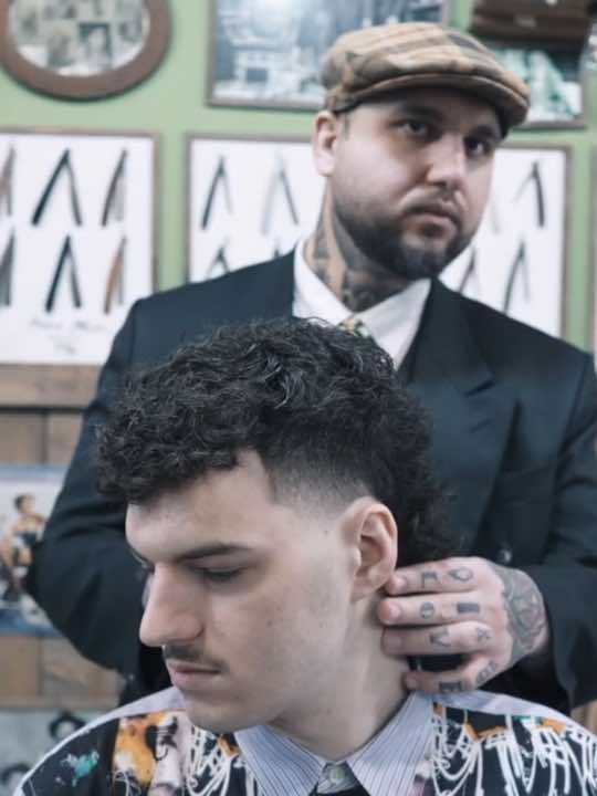 新季节试试鲻鱼头 barbershop 男士发型 发型 男士修面 美发