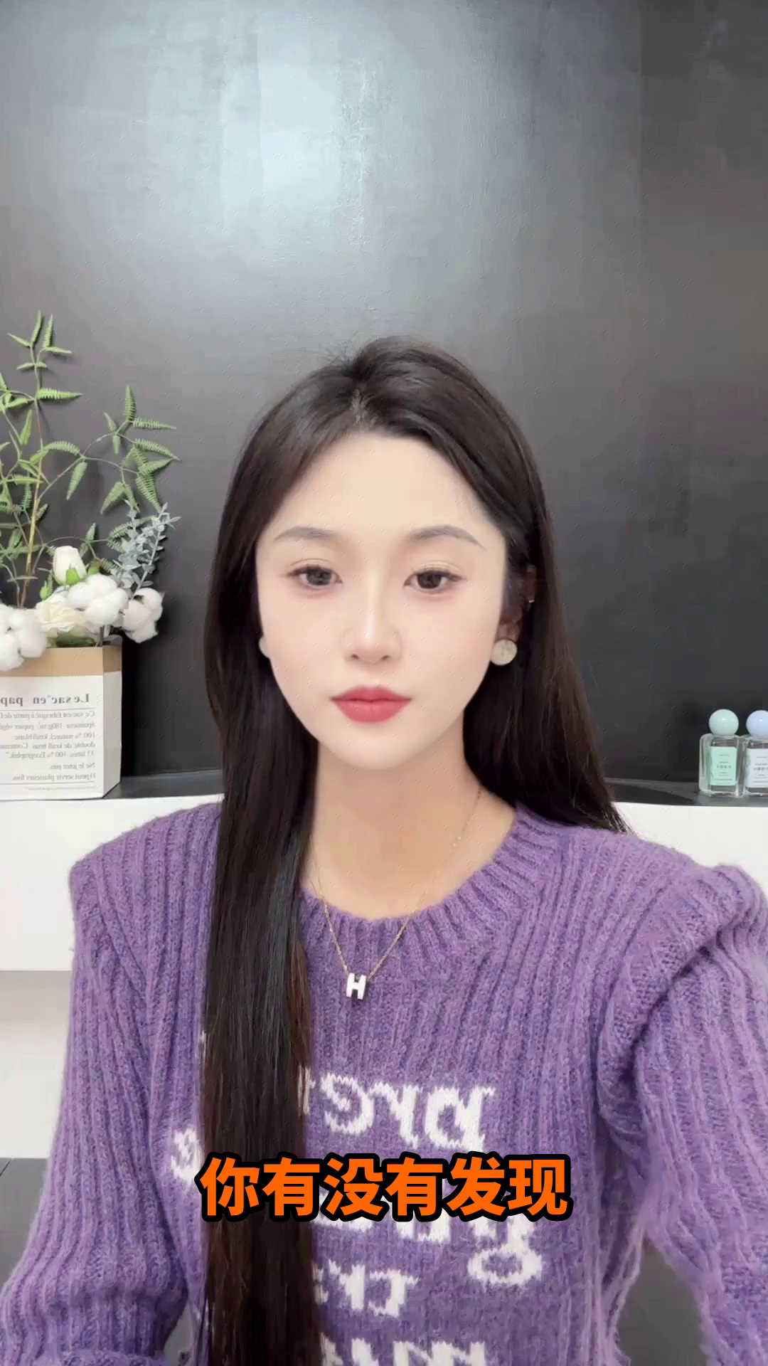 朋友圈里的三层密码：那些突然刷屏的人在说什么