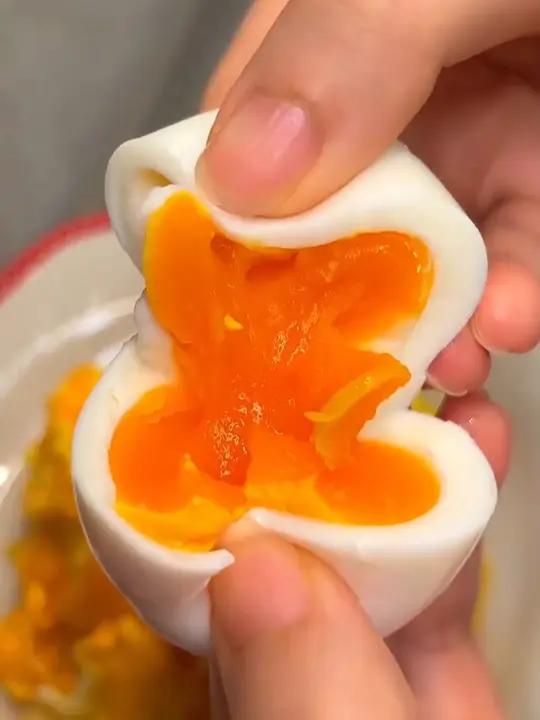 每天都吃好多鸡蛋的一定要买这个无菌黑鸡蛋,价格是太划算了,我一直都在回购 可生食鸡蛋 鸡蛋