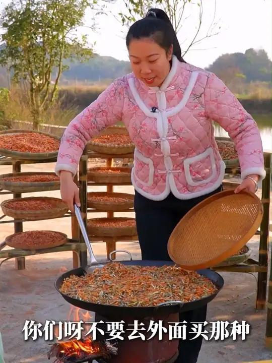 妈妈炒的小鱼虾,是湖南人在外漂泊最想念的味